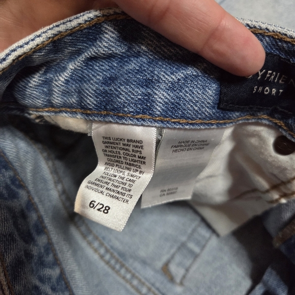 Lucky Brand Blue Distressed Jean Shorts, Size 6/28 - Picture 6 of 8